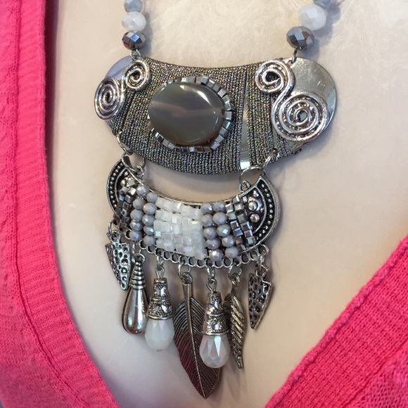 Stunning Silver Bohemian Statement Necklace With Lots of Embellished Details - Picture 5 of 12